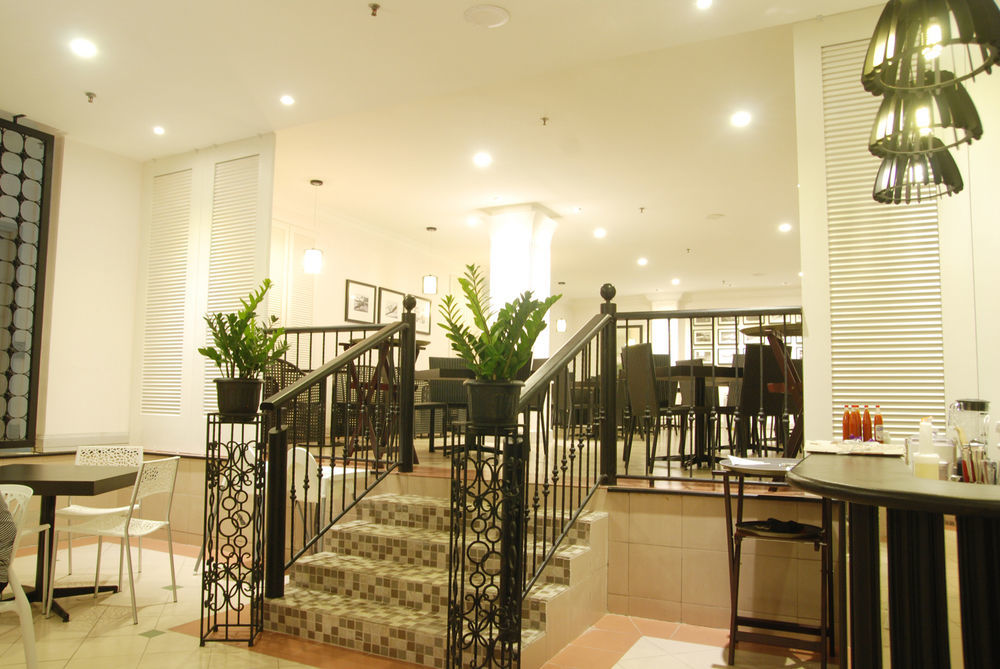Bella Vista Express Hotel Pantai Cenang  Ngoại thất bức ảnh