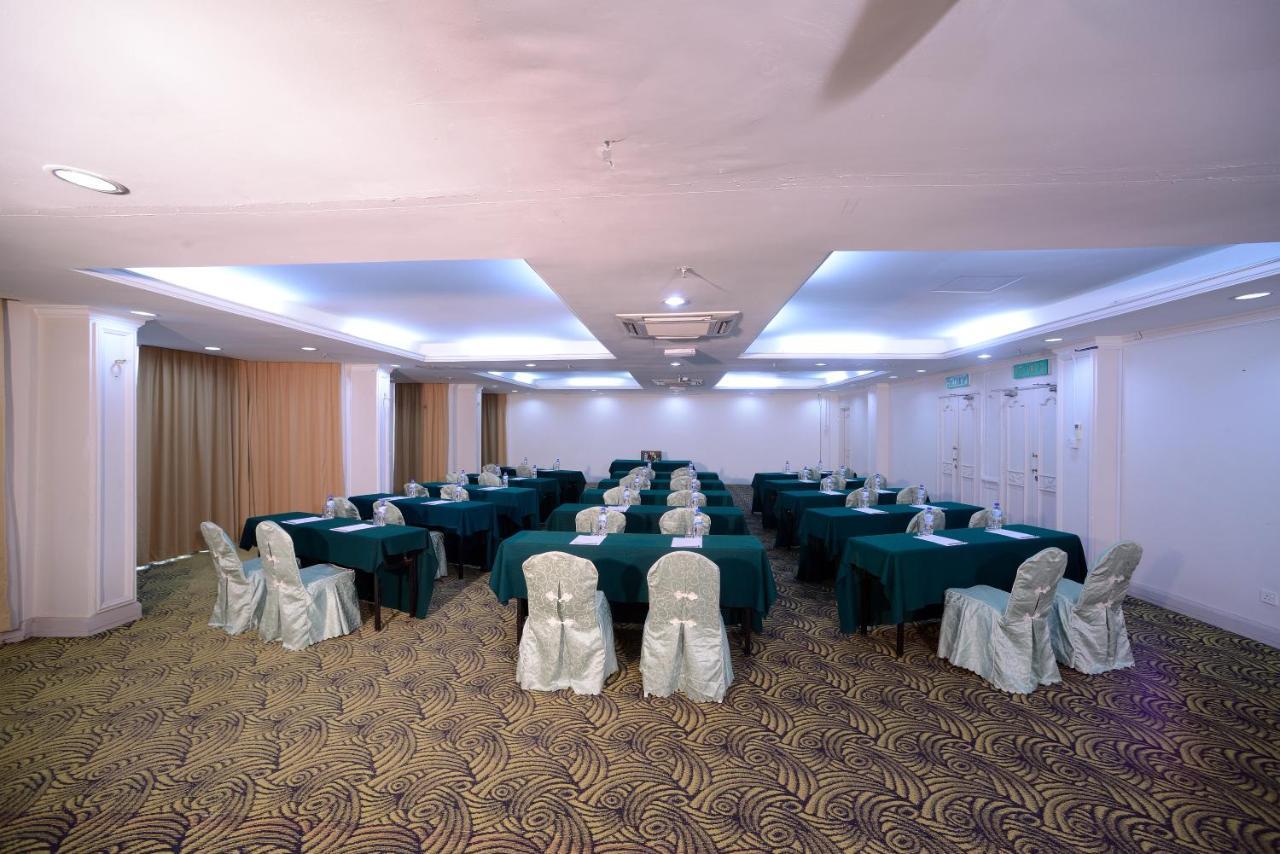 Bella Vista Express Hotel Pantai Cenang  Ngoại thất bức ảnh